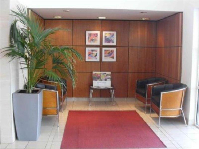 מלון Fen Drayton Ramada By Wyndham Cambridge מראה חיצוני תמונה